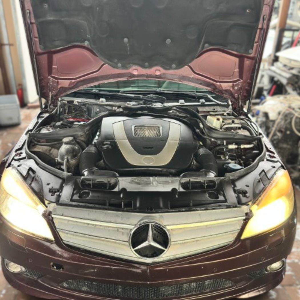 2007 Mercedes-Benz C350 AMG Front Bumper Cross Member A2046203434