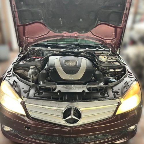 Mercedes-Benz C350 AMG Bj 2007 Heizungsstellmotor Motorhalter A2048350114
